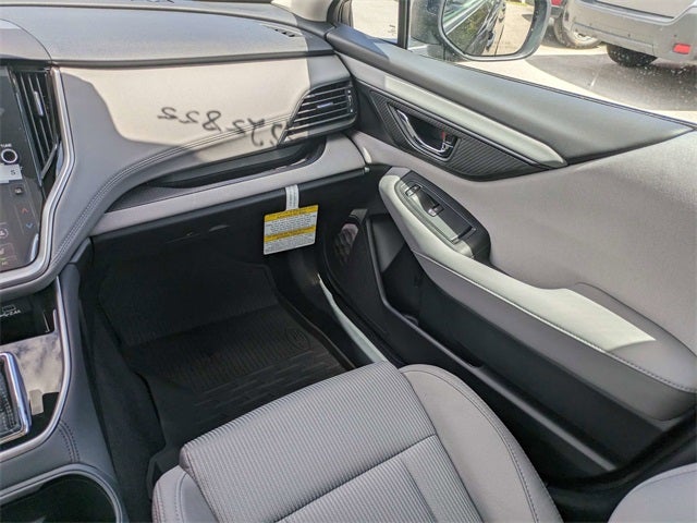 2025 Subaru LEGACY Premium