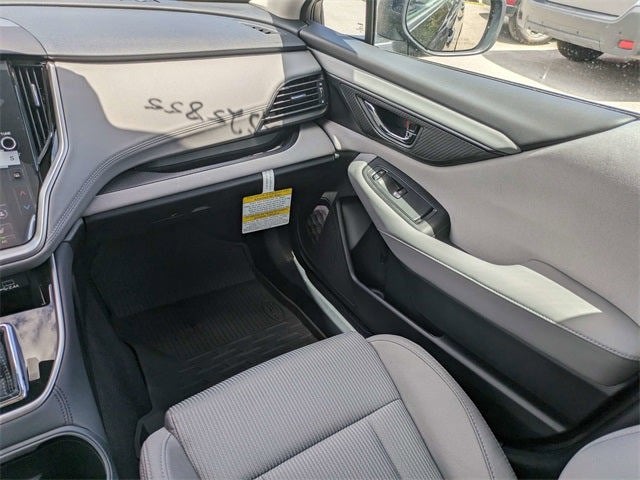 2025 Subaru LEGACY Premium