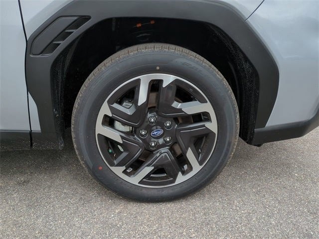 2025 Subaru FORESTER Limited Hybrid