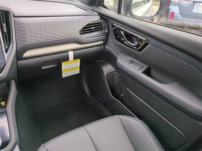 2025 Subaru FORESTER Limited Hybrid