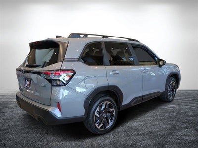 2025 Subaru FORESTER Limited Hybrid
