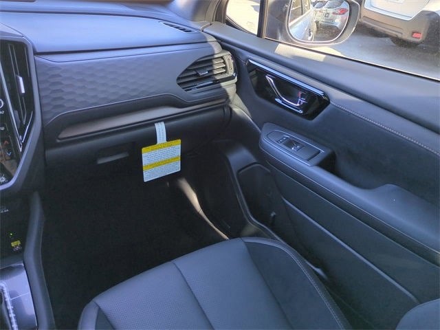 2025 Subaru FORESTER Touring Hybrid