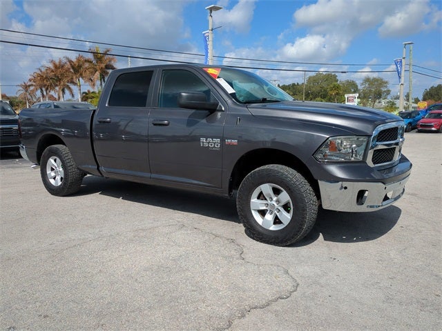 2019 RAM 1500 Classic SLT