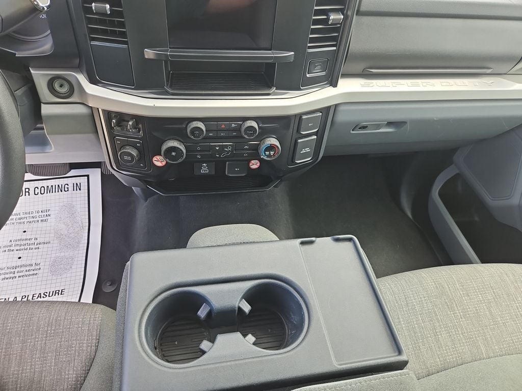 2026 Ford F-350SD XLT DRW
