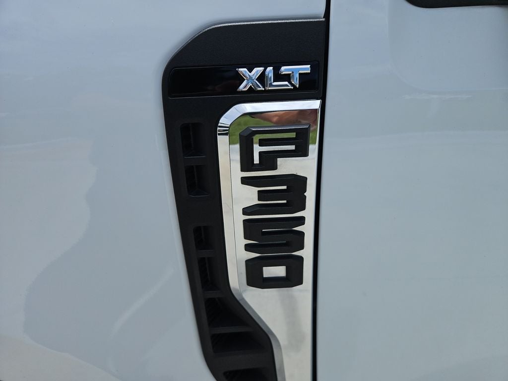 2026 Ford F-350SD XLT DRW
