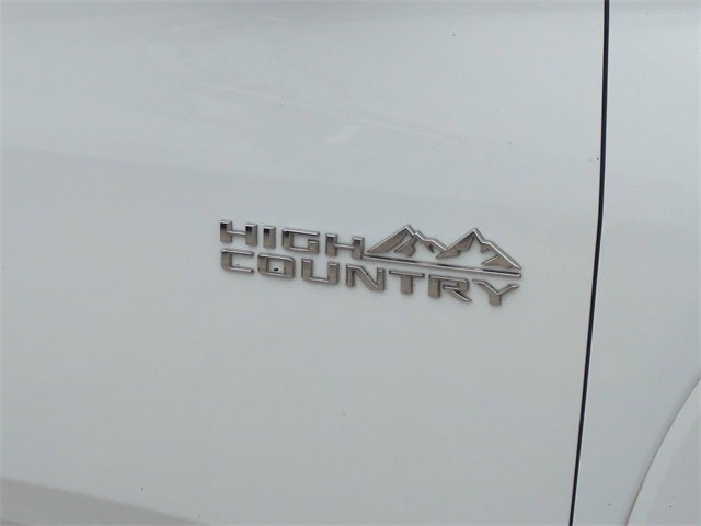 2022 Chevrolet Traverse High Country