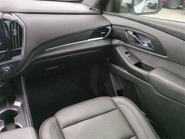 2022 Chevrolet Traverse High Country