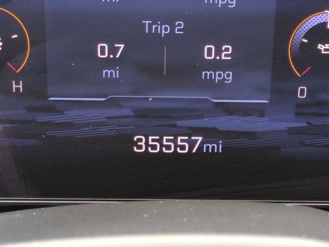 2025 Chevrolet Suburban LT