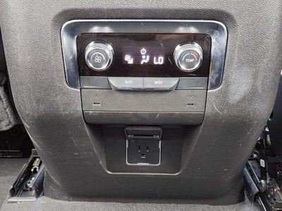 2025 Chevrolet Suburban LT
