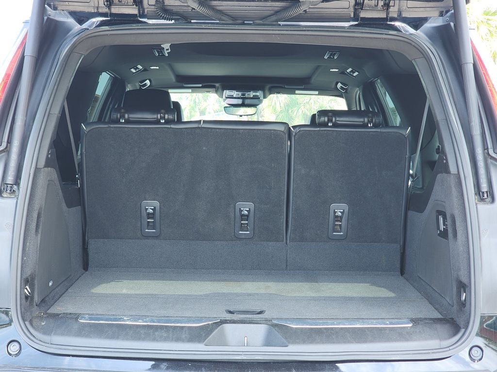 2022 Cadillac Escalade ESV Premium