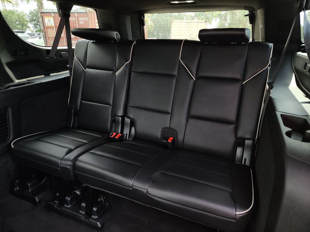2022 Cadillac Escalade ESV Premium