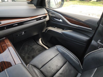 2022 Cadillac Escalade ESV Premium