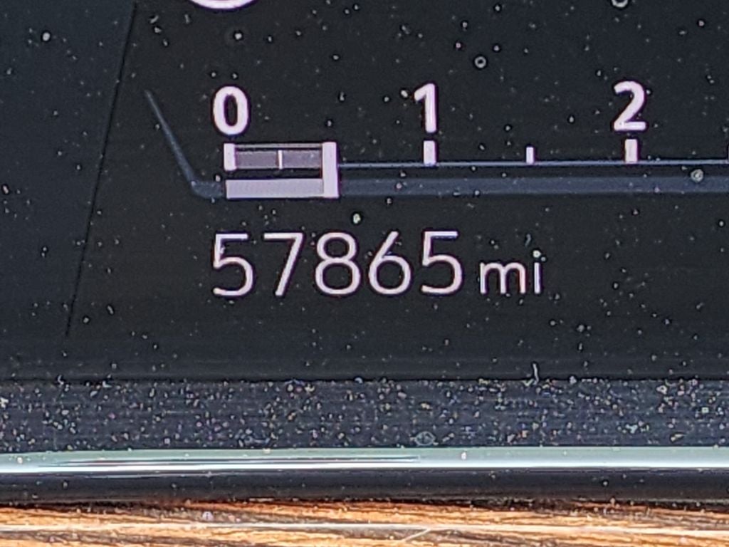 2022 Cadillac Escalade ESV Premium