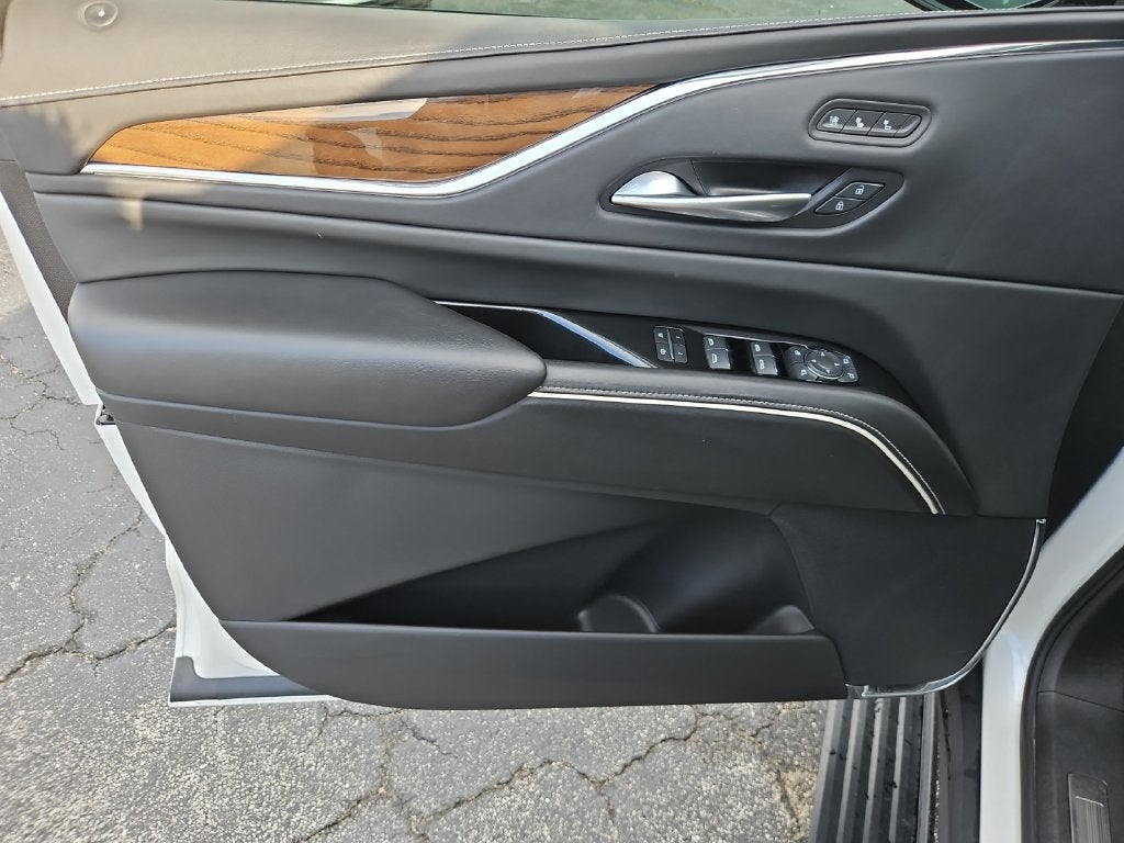 2023 Cadillac Escalade ESV Sport Platinum