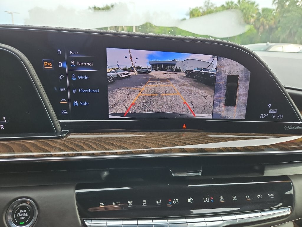 2023 Cadillac Escalade ESV Sport Platinum