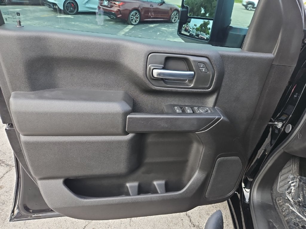 2025 Chevrolet Silverado 2500HD Custom