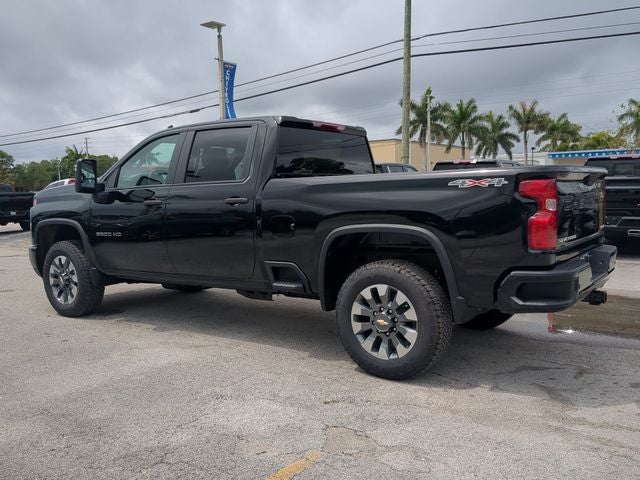 2025 Chevrolet Silverado 2500HD Custom