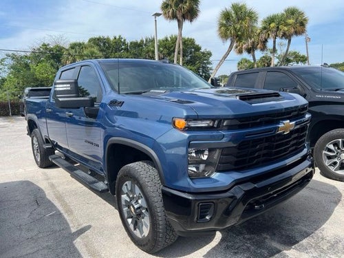 2025 Chevrolet Silverado 2500HD Custom