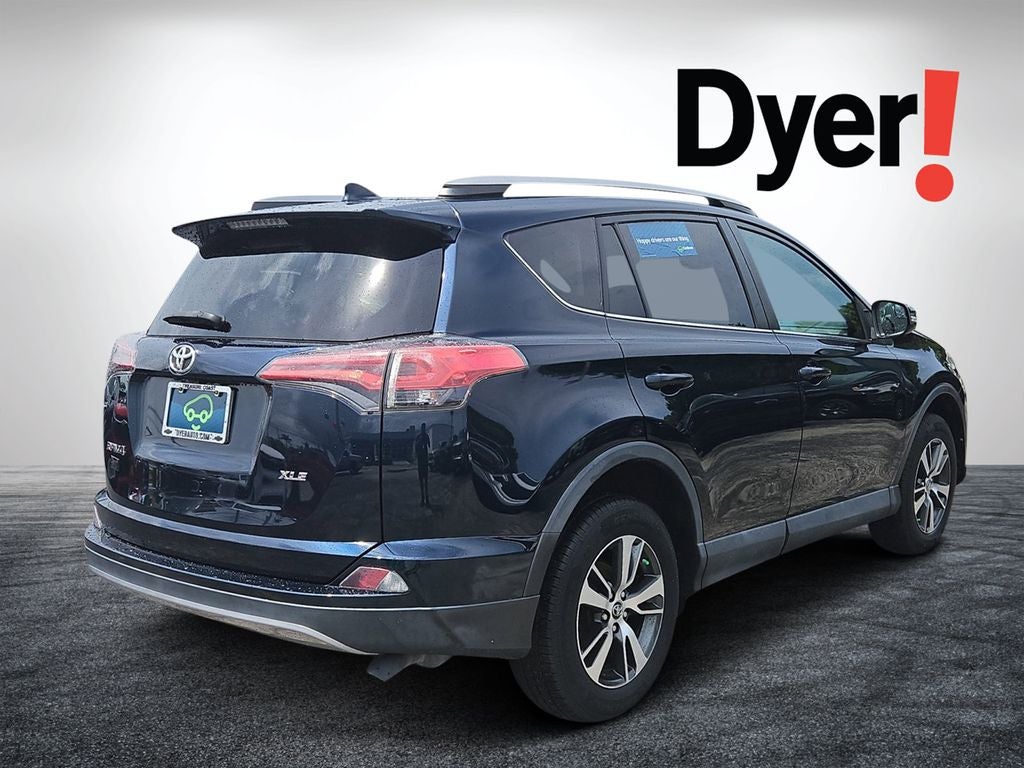 2017 Toyota RAV4 XLE