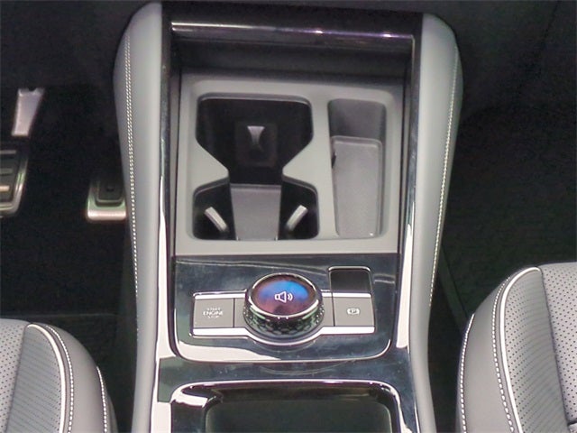 2025 Volkswagen Tiguan 2.0T SEL R-Line