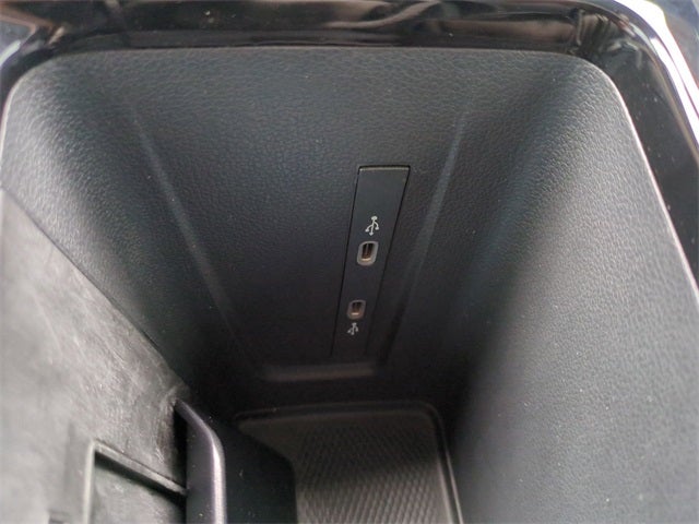 2025 Volkswagen Tiguan 2.0T SEL R-Line