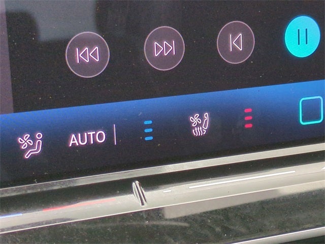 2025 Volkswagen Tiguan 2.0T SEL R-Line