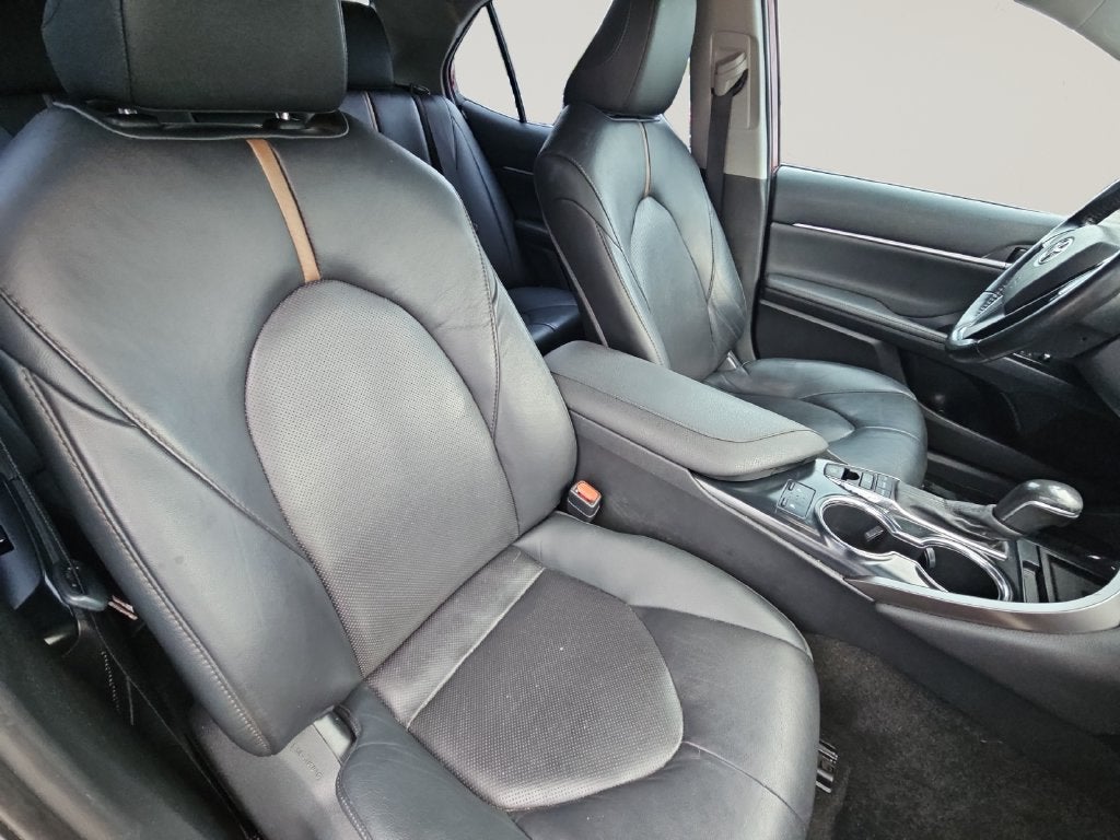 2020 Toyota Camry XLE