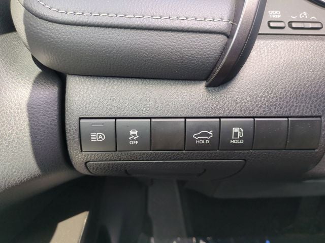 2024 Toyota Camry Hybrid XSE