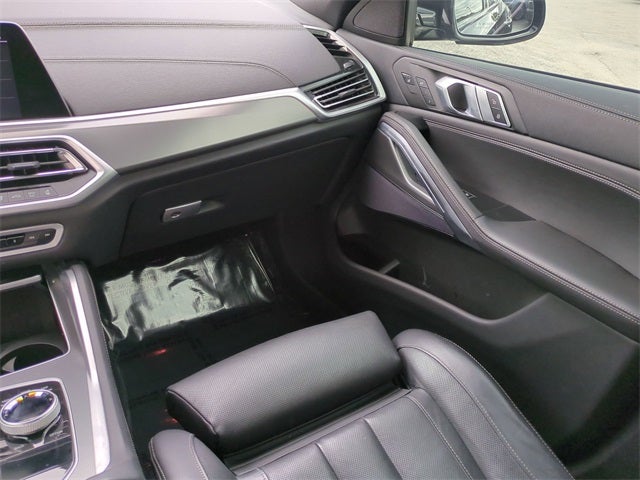 2022 BMW X6 xDrive40i