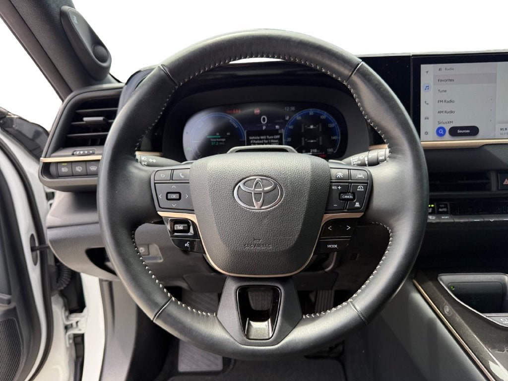 2025 Toyota Crown Signia Limited