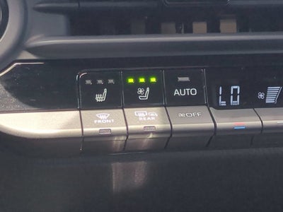 2025 Toyota Crown Signia Limited