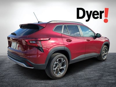 2025 Chevrolet Trax LT