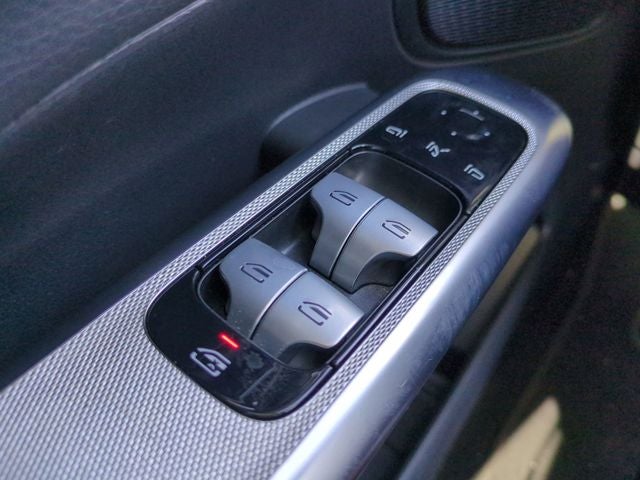 2024 Mercedes-Benz GLC GLC 300