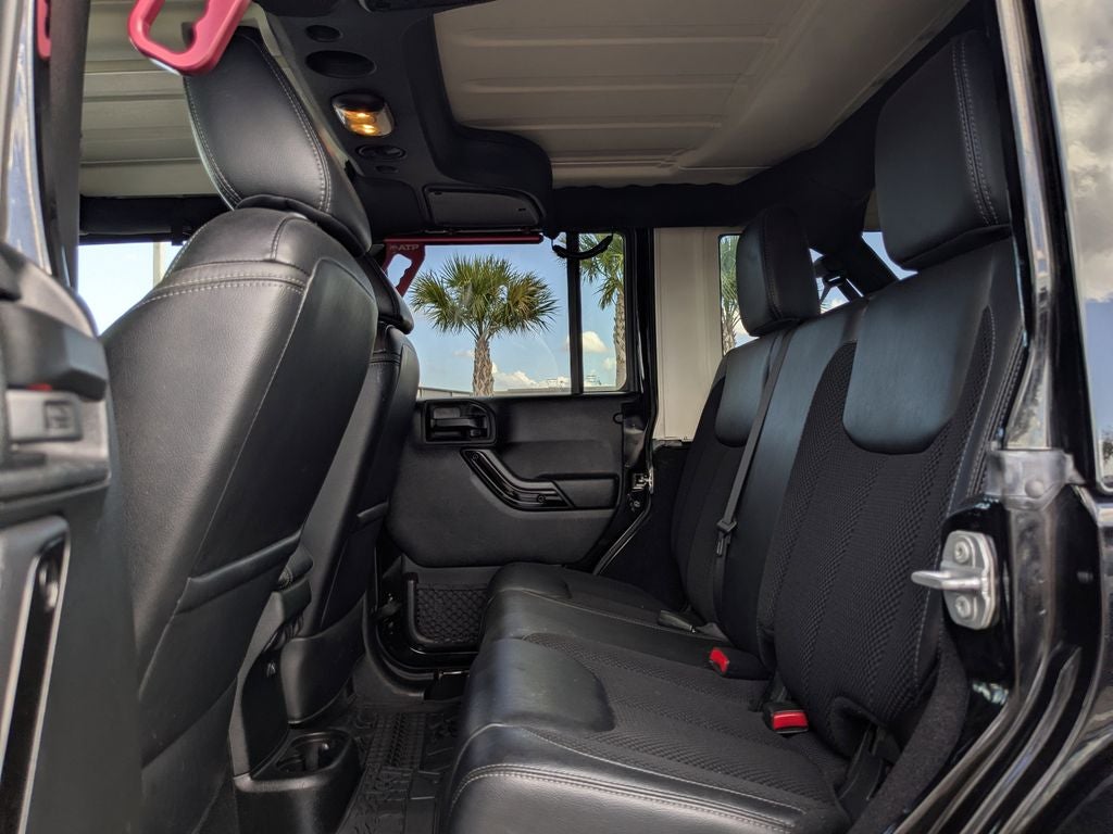 2017 Jeep Wrangler Unlimited Sahara