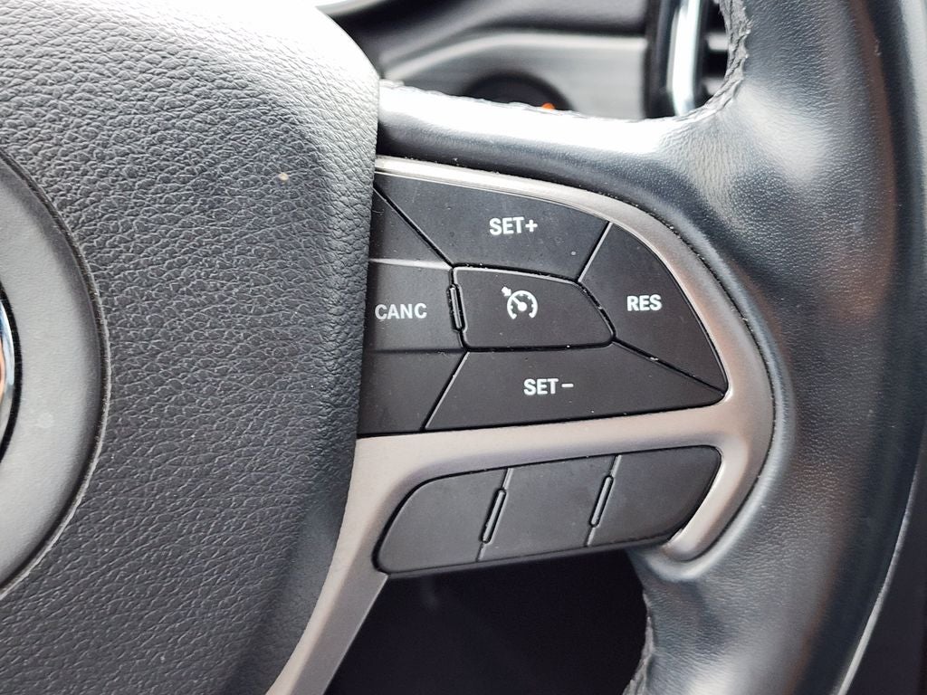 2019 Jeep Grand Cherokee Laredo E