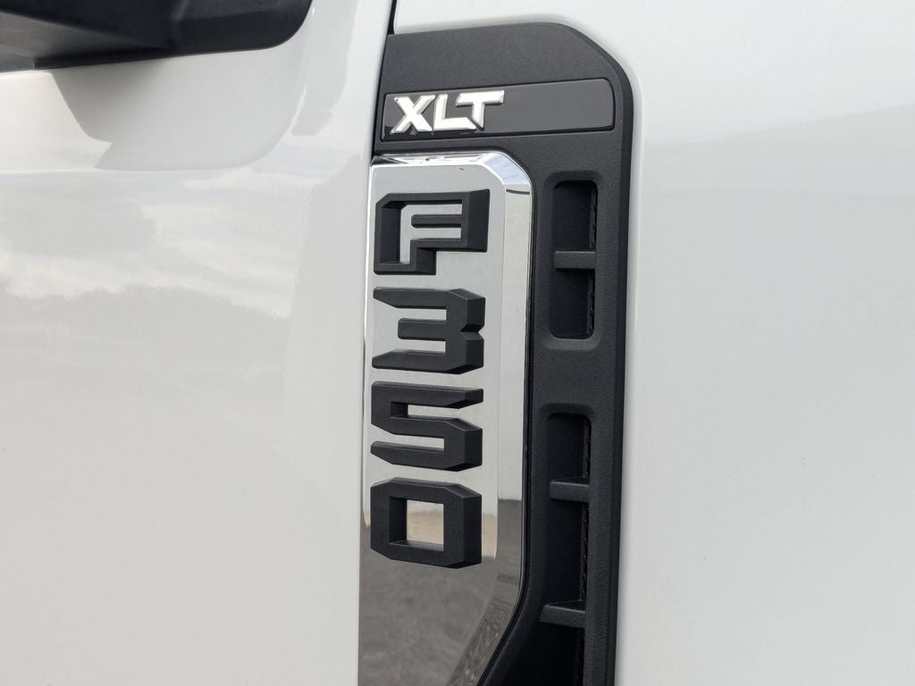 2025 Ford F-350SD XLT DRW