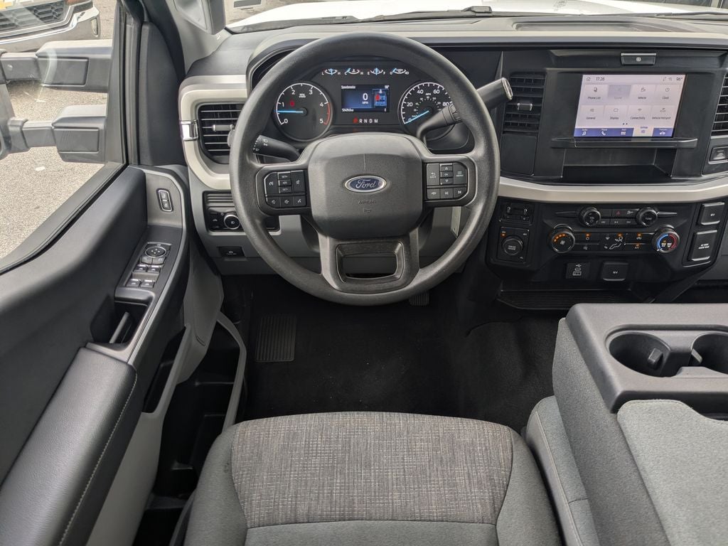 2025 Ford F-350SD XLT DRW