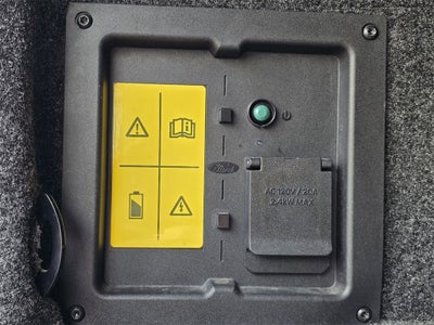 2023 Ford F-150 Lightning XLT