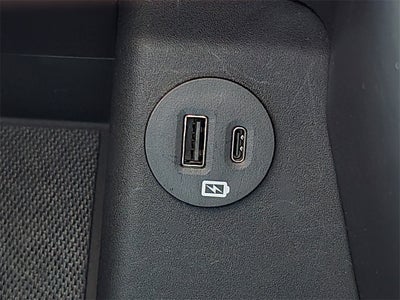 2023 Ford F-150 Lightning XLT