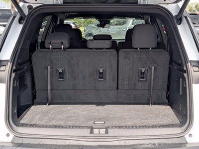 2024 Chevrolet Traverse LS