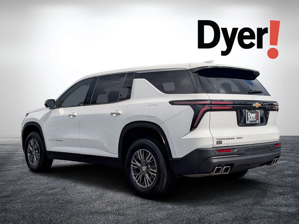2024 Chevrolet Traverse LS