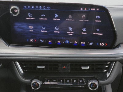 2025 Chevrolet Suburban LT