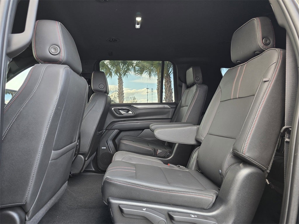 2022 Chevrolet Suburban RST