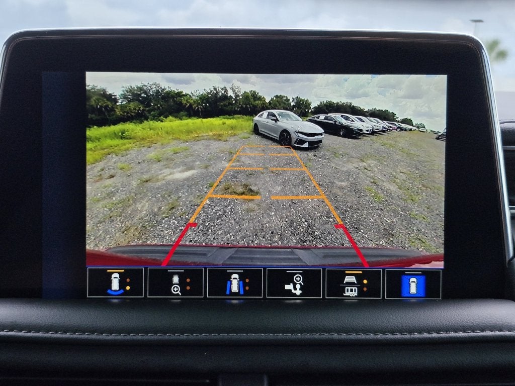 2022 Chevrolet Suburban LT