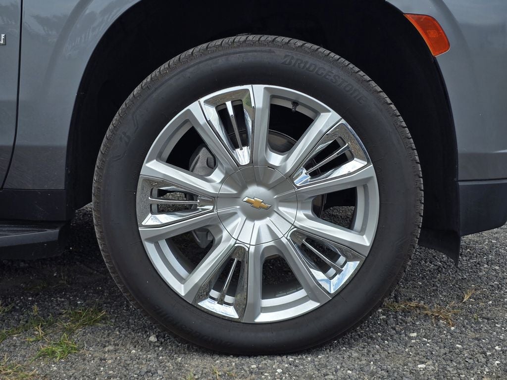 2022 Chevrolet Suburban High Country