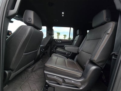 2022 Chevrolet Suburban High Country