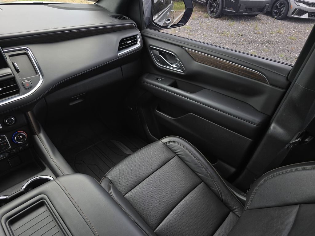 2022 Chevrolet Suburban High Country