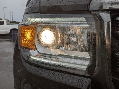 2022 GMC Canyon AT4 w/Leather
