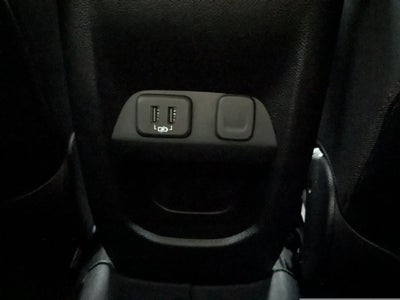 2022 GMC Canyon AT4 w/Leather