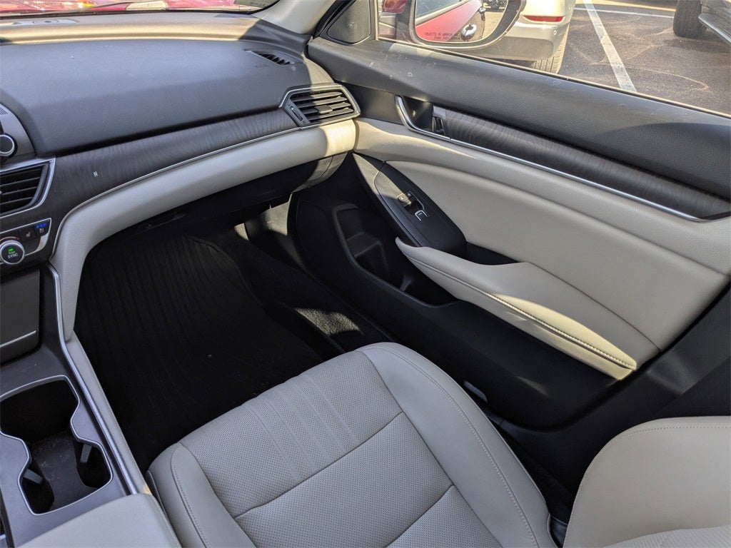 2020 Honda Accord Hybrid Touring